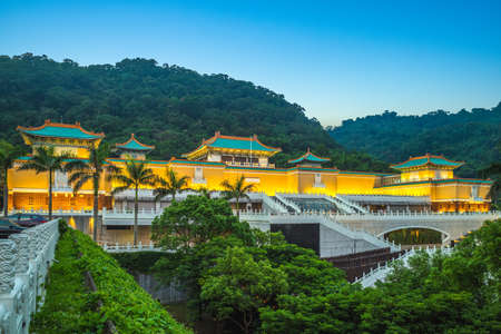 National Palace Museum in Taipei, taiwan at nightのeditorial素材