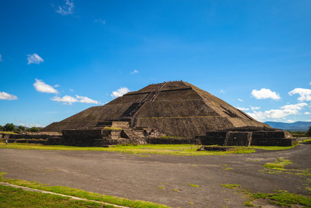 Pyramid of sun in Teotihuacan, UNESCO World Heritage site of mexicoのeditorial素材