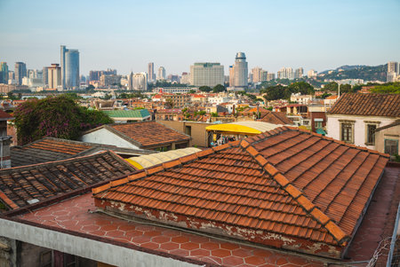 View of urban area, Xiamen from Mount Lit kong giam in gulangyu islandのeditorial素材