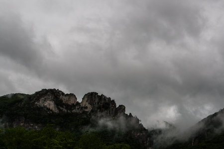 Seneca Rocks, West Virginiaの写真素材