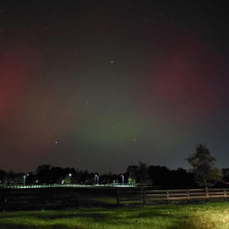 Northern Lights Over a Suburban Neighborhood, Dublin, Ohio, October 10, 2024の写真素材