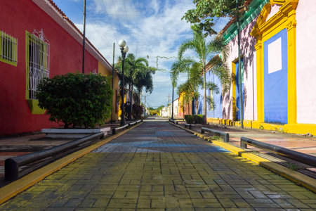 Colorful street in Cartagena, Colombiaの写真素材