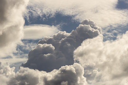Cloudscape has been developing in gorgeous form. The picture presents a large cumulus cloud.