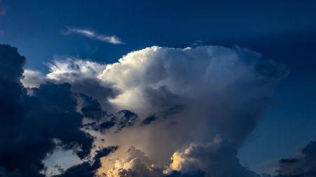Cloudscape has been developing in gorgeous form. The vast blue sky and clouds sky.