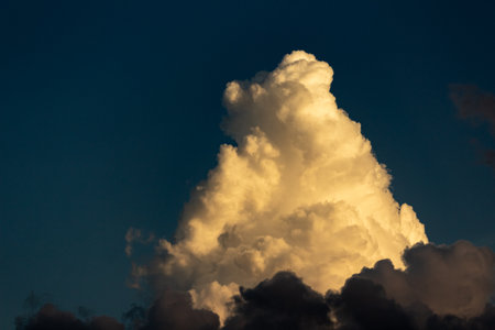 Cloudscape has been developing in gorgeous form. The sky is filled with beautiful clouds.の写真素材