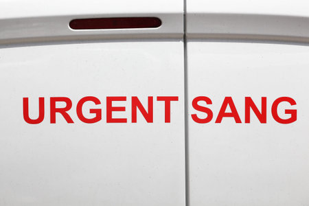 Urgent blood on a car in France called urgent sang in french language