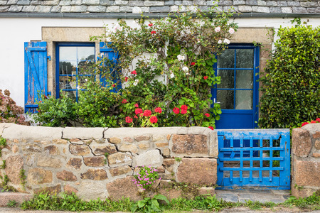 Building in Brittany near Ploumanach, France.の写真素材
