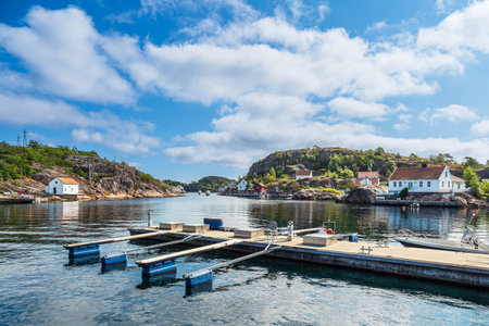 Jetty on the archipelago island of Kapelloya in Norway.の写真素材