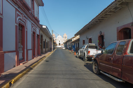 Leon, Nicaragua - March 16, 2016: principal street view at afternoon. Travel imagery for Nicaraguaのeditorial素材