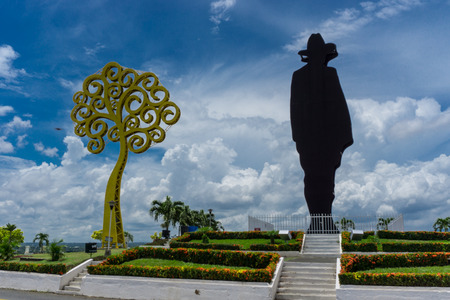Loma de Tiscapa in Managua, Nicaragua. Statue of Sandino and revolution tree.の写真素材