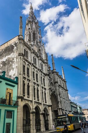 La Havana, Cuba â December 26, 2016:  outdoors church with transport in streetのeditorial素材