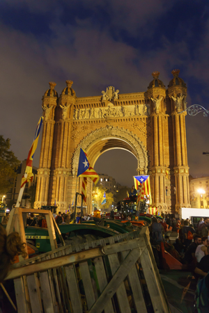 Barcelona, Catalonia, Spain, October 10, 2017: flags and people on rally support for independence of Catalunya or Catalonia in Passeig Lluis Companys.のeditorial素材