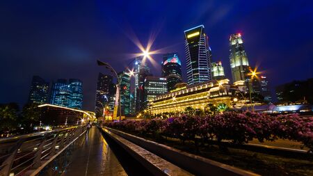 Night view of Fullerton Roadのeditorial素材