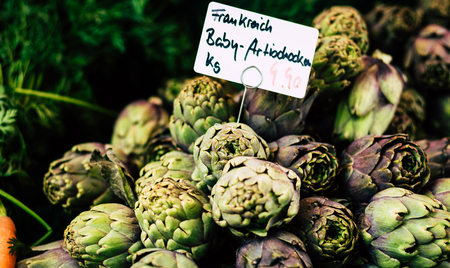artichokes on the marketの写真素材