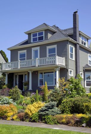 Residential house   garden Portland OR のeditorial素材
