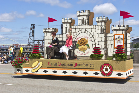 PORTLAND - JUNE 7  Rose Festival annual parade through downtown June 7, 2014のeditorial素材