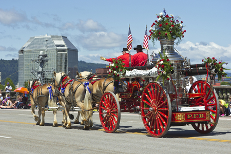PORTLAND - JUNE 7  Rose Festival annual parade through downtown June 7, 2014のeditorial素材
