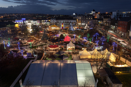 GALWAY - NOVEMBER 22: Panoramic view of Annual Galway Continental Christmas Market on November 22, 2014 in Galway, Ireland.のeditorial素材
