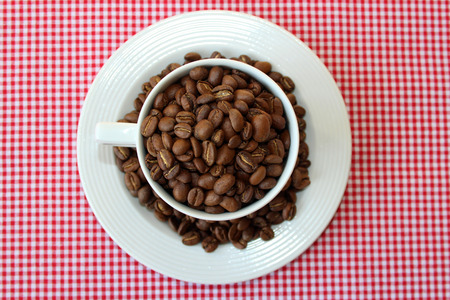 coffee beans in a cupの写真素材