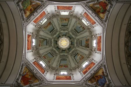 It is a ceiling in the hall.の写真素材