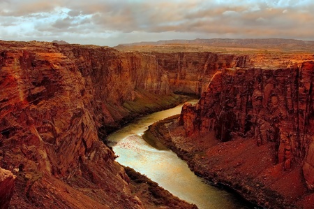 Beautiful Image of the beginning of the grand canyon at Lake Powell Beautiful Image of the beginning of the grand canyon at Lake Powell