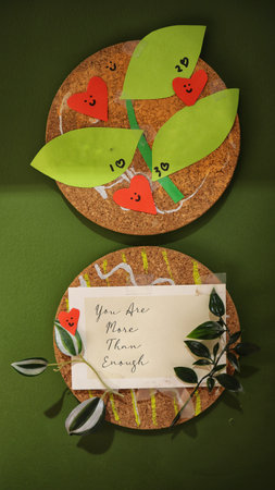 Wall note decoration at the green wall for kid room.