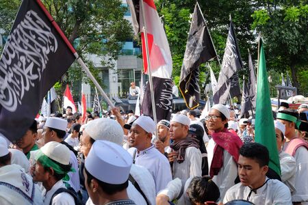 Jakarta, Indonesia - December 2, 2018: thousands of Indonesian Muslims gather again in Jakarta, the grand reunion 212のeditorial素材