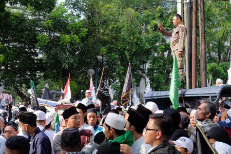 Jakarta, Indonesia - December 2, 2018: thousands of Indonesian Muslims gather again in Jakarta, the grand reunion 212のeditorial素材