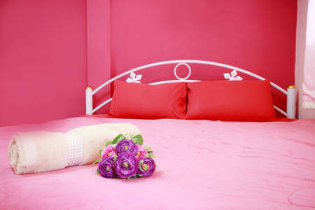Sweet pink bedroom 