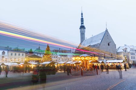 TALLINN, ESTONIA - DECEMBER 22, 2018: People visit christmas market in the old town of Tallinn, capital of Estonia on December 22, 2018のeditorial素材