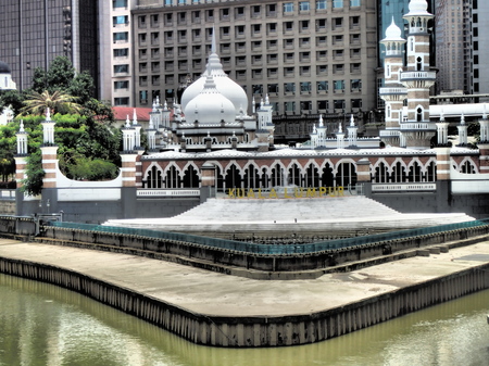 Masjid Jamek or Jamek Mosque at the confluence of Klang and Gombak River was built in 1909 is one of the oldest mosque in Kuala Lumpur.のeditorial素材