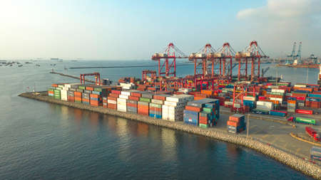 Callao, Lima / Peru - October 13 2019: View of dock and containers in the port of Callaoのeditorial素材