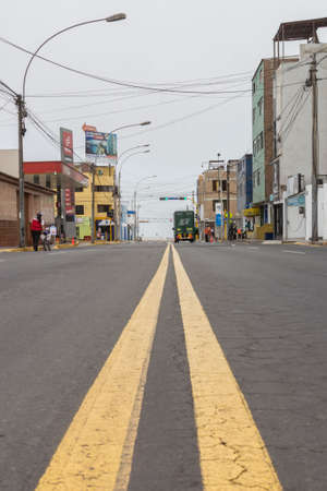 Lima, Peru - April 8, 2020: Control point with army, military and municipal police to verify circulation permit in curfew by covid coronavirus outbreak in south America.のeditorial素材