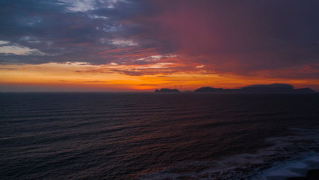 Sunset water horizon landscape. Sunset water scene. Beach sunset horizon view.の写真素材