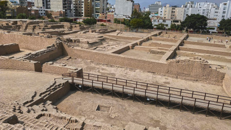 Huaca pucllana ruins showing adobe and clay structures in miraflores, lima, peruの写真素材