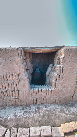 Huaca pucllana showing ancient adobe bricks and burial site in lima, peruの写真素材