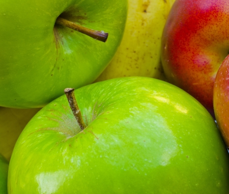 Fresh green apples ready to eatの写真素材