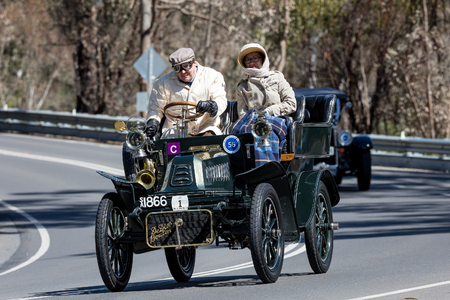 Adelaide, Australia - September 25, 2016: Vintage 1904 De Dion Bouton 8 hp V Tonnaeu driving on country roads near the town of Birdwood, South Australia.のeditorial素材