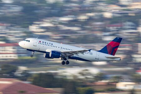 San Diego, California, USA - April 30, 2013. Delta Air Lines Airbus A319-114 N369NB departing San Diego International Airport.のeditorial素材