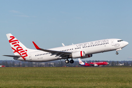 Sydney, Australia - May 5, 2014: Virgin Australia Airlines Boeing 737-800 aircraft taking off from Sydney Airport.のeditorial素材