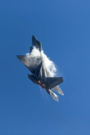 Avalon, Australia - March 1, 2013: United States Air Force (USAF) Lockheed Martin F-22A Raptor fifth-generation, single-seat, twin-engine, stealth tactical fighter aircraft.のeditorial素材