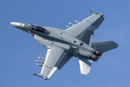 Farnborough, UK - July 20, 2014: United States Navy Boeing F/A-18F Super Hornet multirole fighter aircraft.のeditorial素材