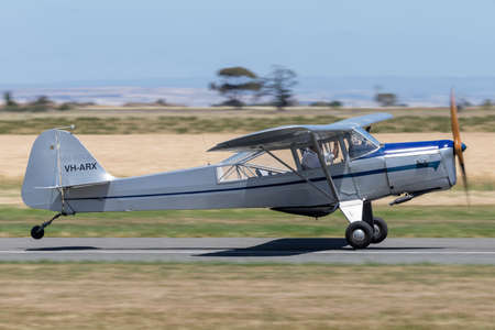 Lethbridge, Australia - November 23, 2014: Vintage 1945 Auster single engine light aircraft VH-ARX.のeditorial素材