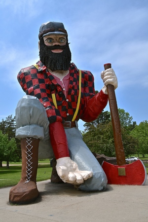 AKELEY,  MINNESOTA, June 14, 2018:  The statue of Paul Bunyan is found in Akeley, MN at the Memorial Park managed by the local Chamber of Commerce.のeditorial素材