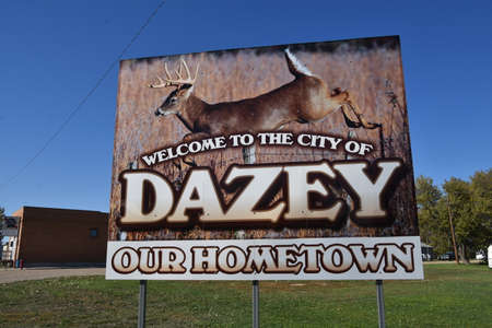 DAZEY, NORTH DAKOTA, September 11, 2021:The sign welcomes visitors to Dazey,  a city in Barnes County, North Dakota, population of 104.のeditorial素材