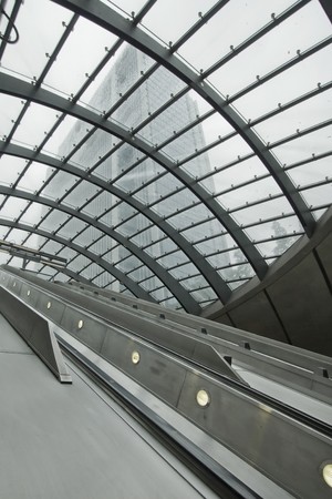 staircase at canary wharf metro station, londonの写真素材