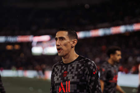 PSG players on the lawn of the Parc des Princesのeditorial素材