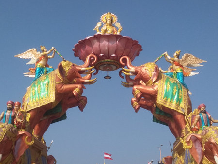 Idols of Hindu deities from nilakanth dham poich Gujarat Indiaの写真素材