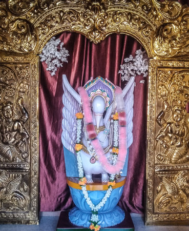 Idols of Hindu deities from nilakanth dham poich Gujarat Indiaのeditorial素材