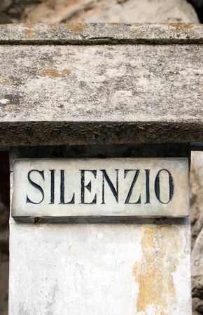 a tablet with an Italian inscription SILENZIO (silence)の写真素材